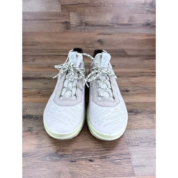 ECCO Women's Size 9-9.5 ST.1 Lite Comfort Sneakers - Picture 2 of 8